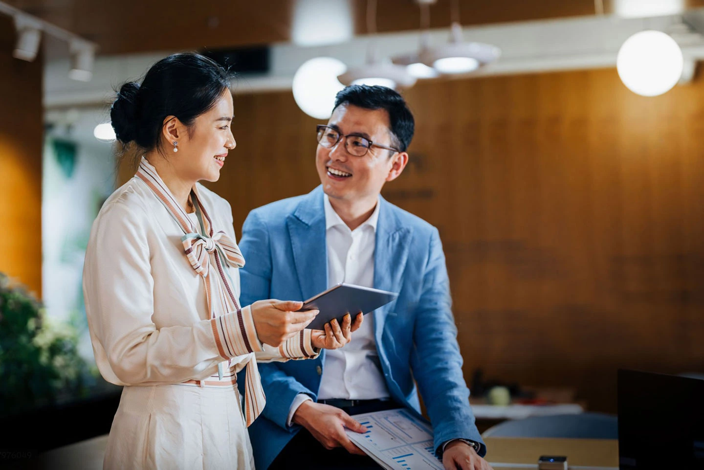Personal secretary assisting client with scheduling and documents